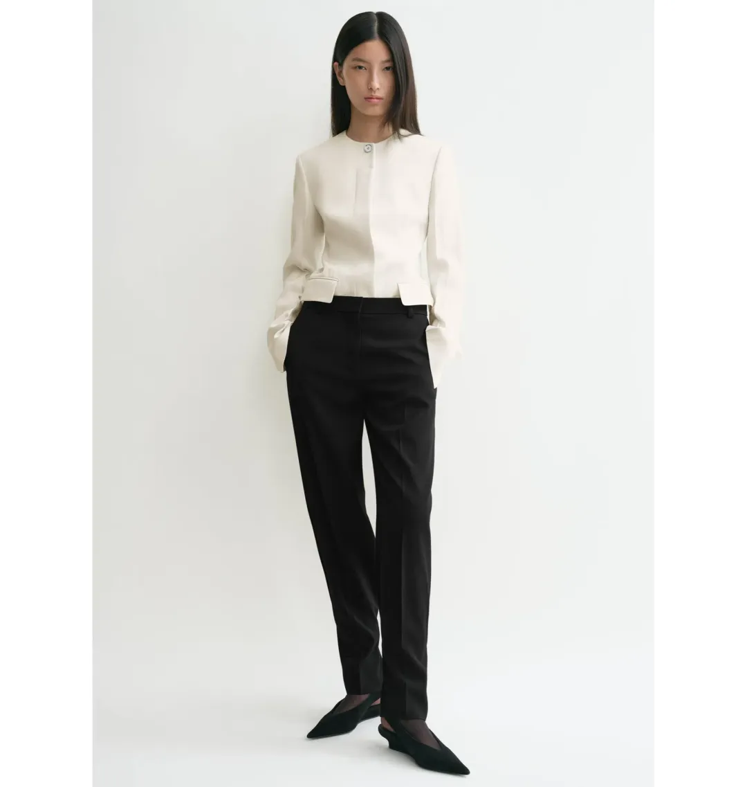 Totême Collarless Blazer Ecru Size UK 10 for rent on The Volte - main image
