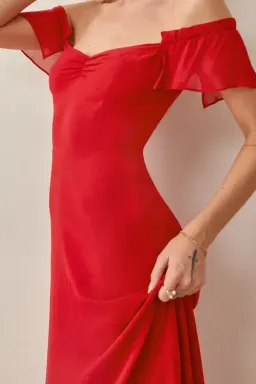 Reformation Butterfly Midi Dress Red Size UK 12 for rent on The Volte - image 3